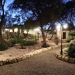 Kypeiros Country Relais * Ното