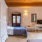 Kypeiros Country Relais Ното